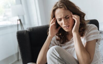Kunne din nakke være skyld i tilbagevendende hovedpine og kæbespændinger?
